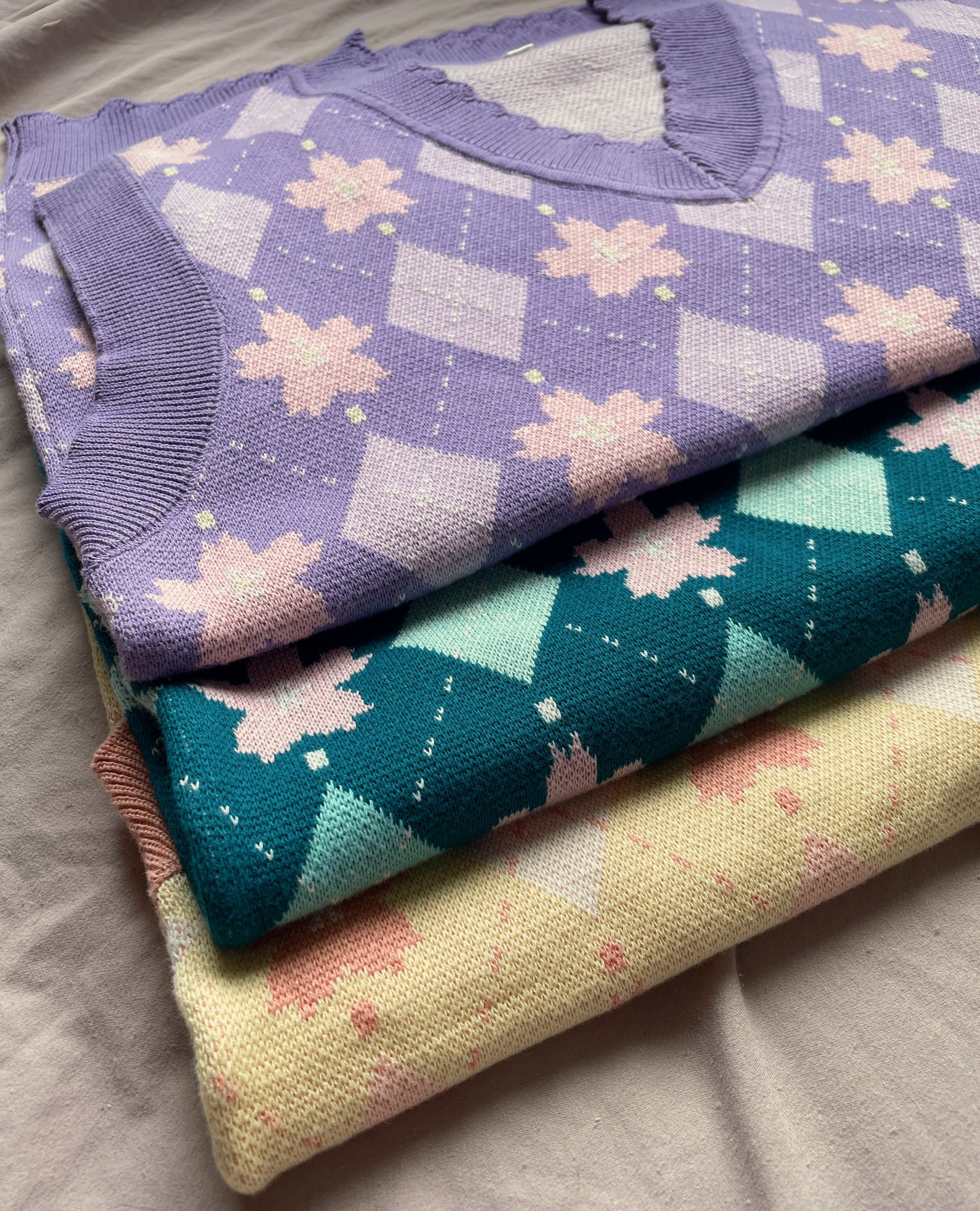EARLY BIRD PREORDER-Sakura Argyle Sweater Vest (New colors)
