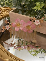 Load image into Gallery viewer, Sakura Dewdrop Haircomb
